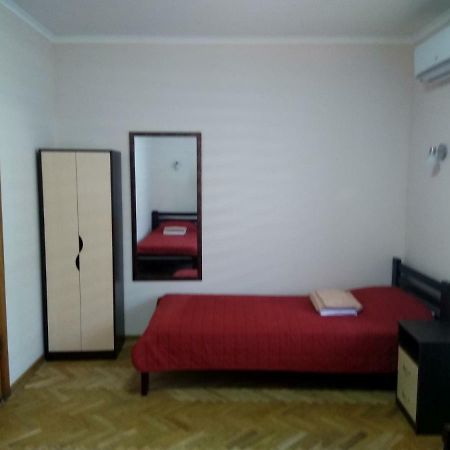 Hotel Tsentralnoho Budynku Khudozhnyka Kyjev Exteriér fotografie